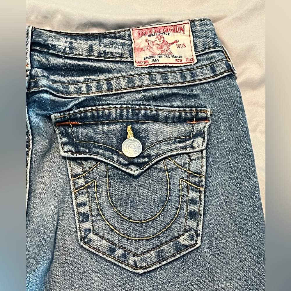 True Religion Blue Jeans with Signature Stitching